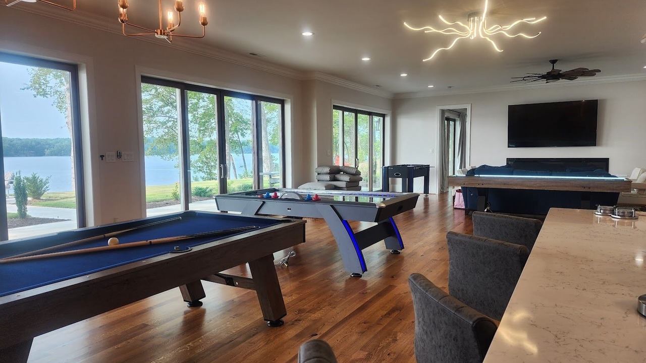 Photo of Bedroom in Wise