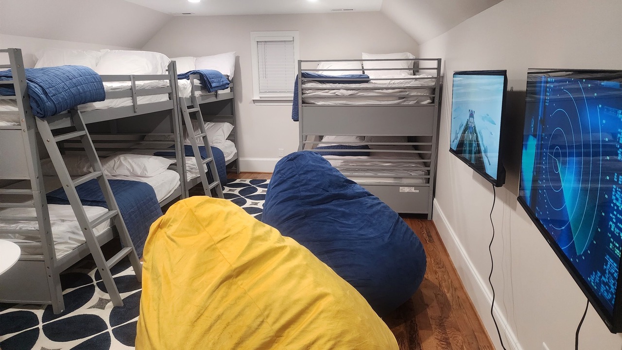 Photo of Bedroom in Wise