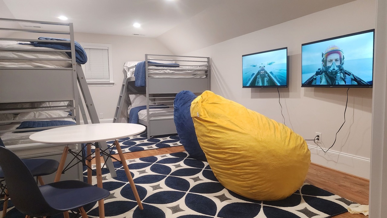 Photo of Bedroom in Wise