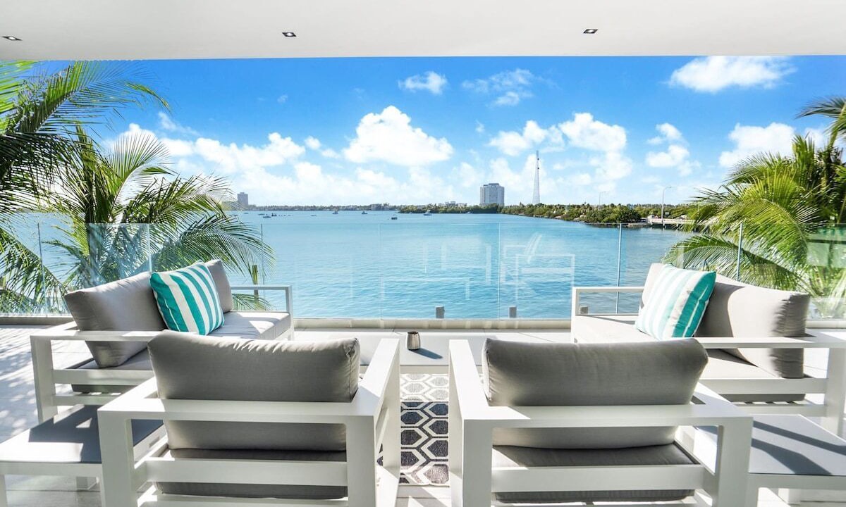 Photo of Outdoor in North Bay Village
