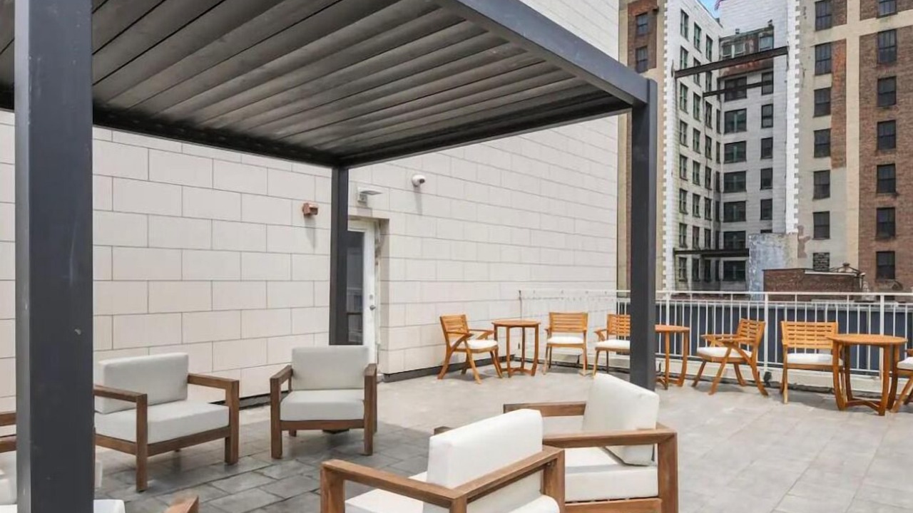 Photo of Patio Balcony in Downtown Newark
