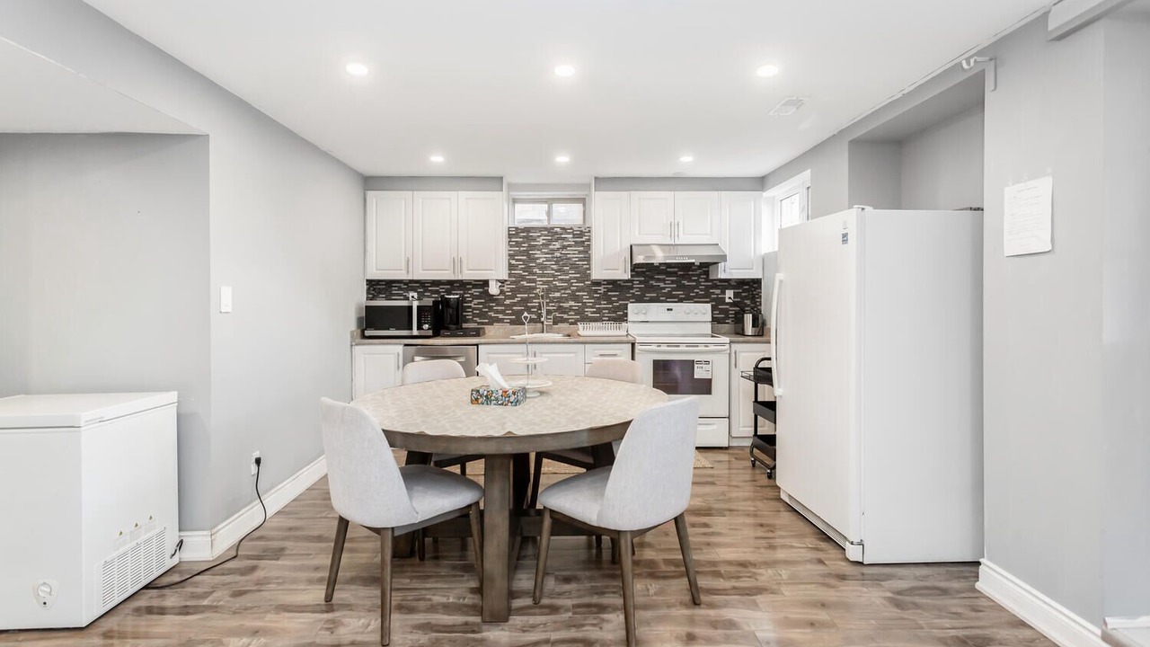 Photo of Kitchen in Halton Regional Municipality
