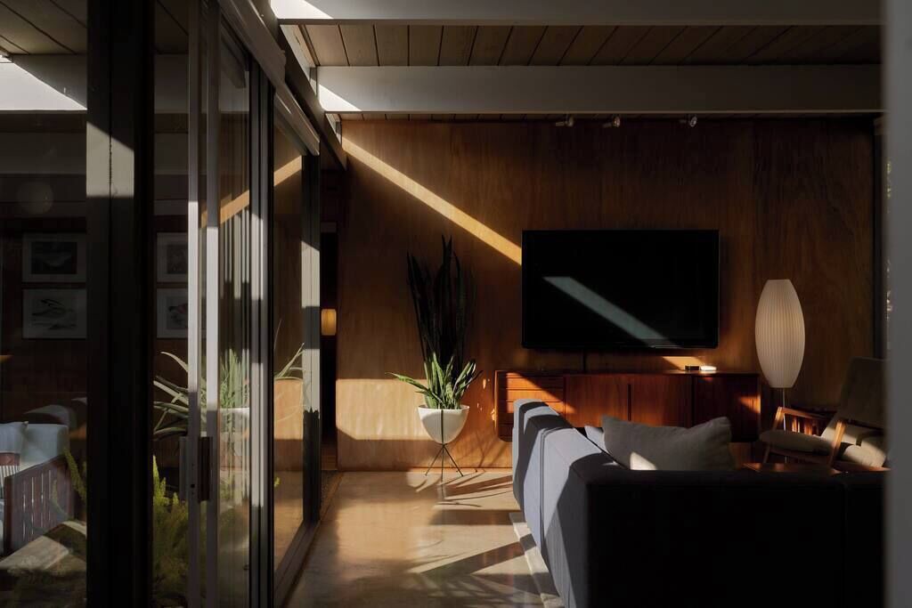 Photo of Livingroom in Thousand Oaks