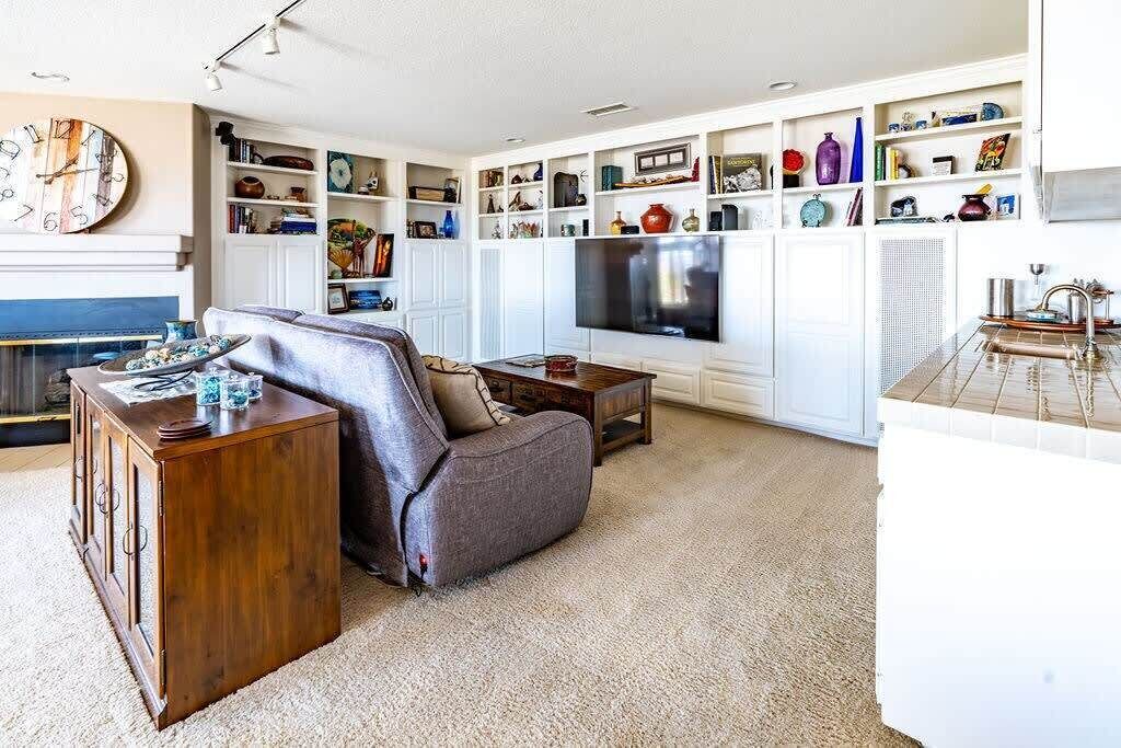 Photo of Livingroom in Roseville - Fleet Ridge