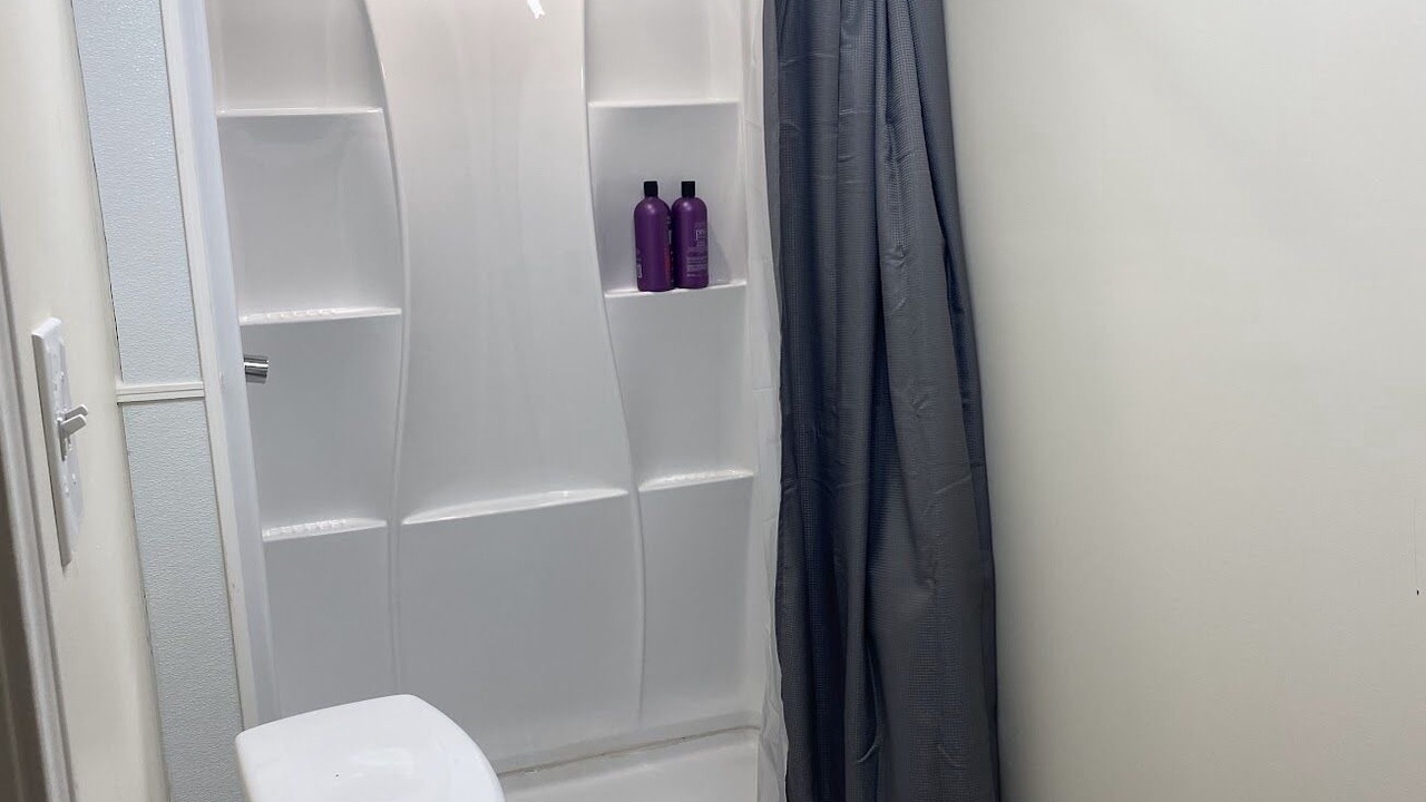 Photo of Bathroom in Niagara Falls