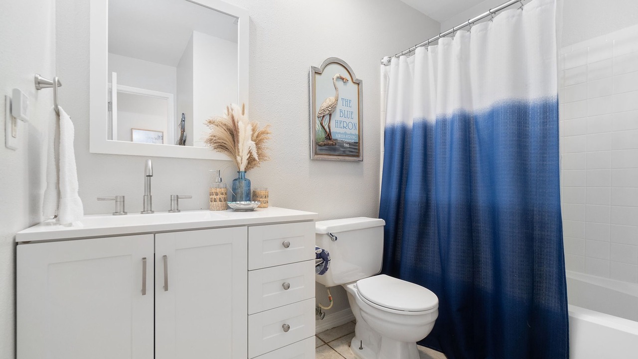 Photo of Bathroom in Gulf Breeze