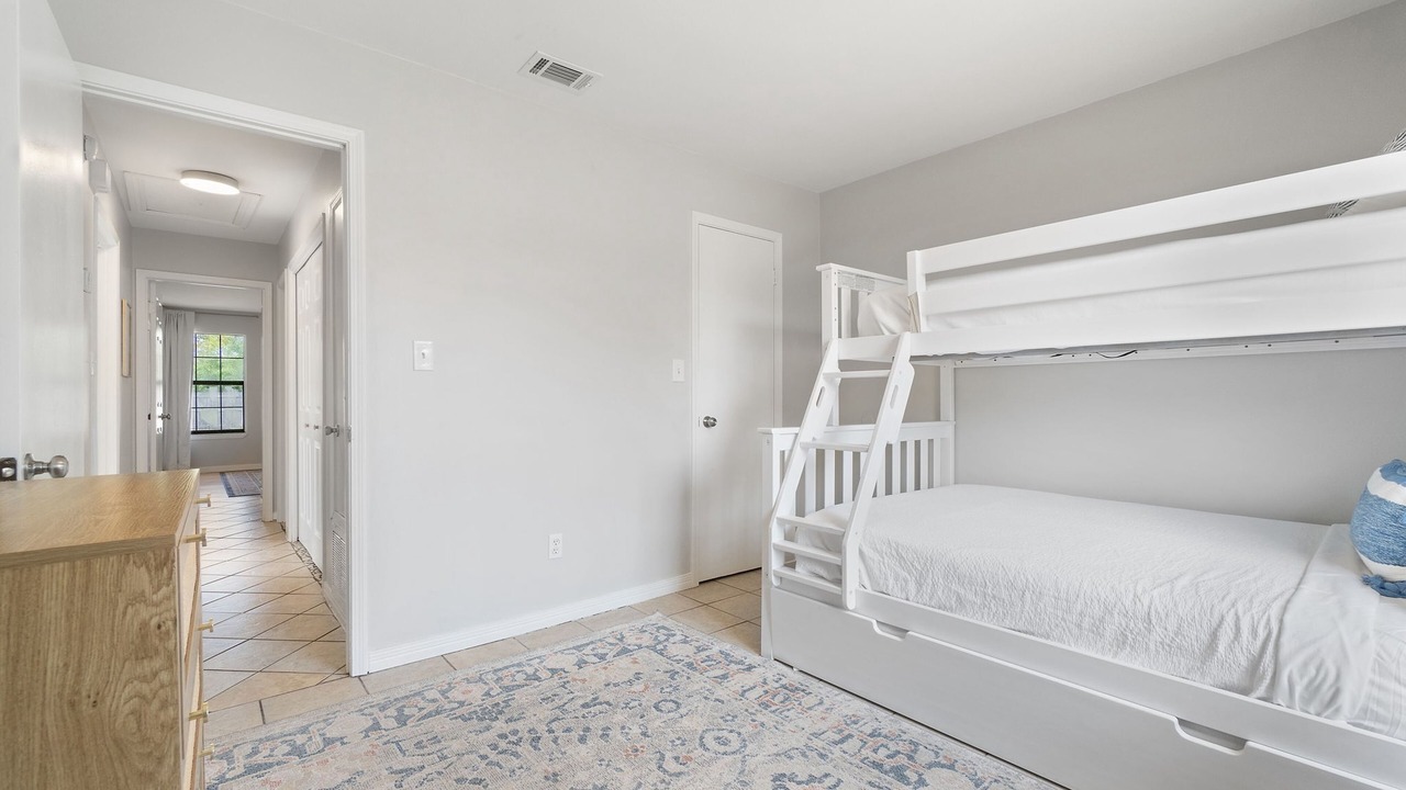 Photo of Bedroom in Gulf Breeze
