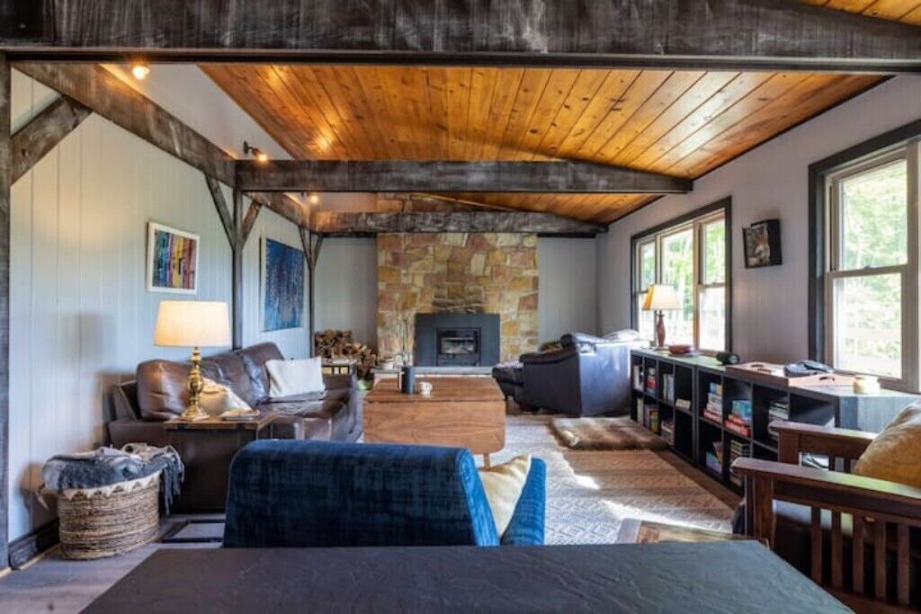 Photo of Livingroom in Black Creek