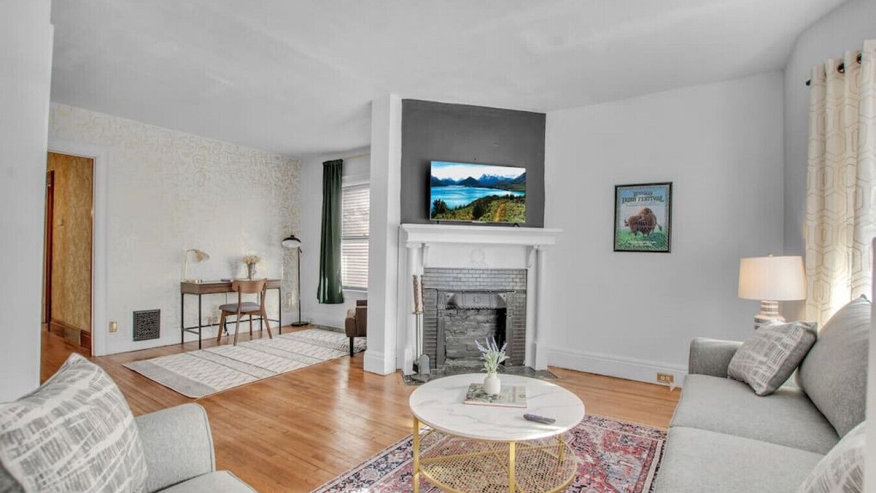 Photo of Livingroom in North Buffalo