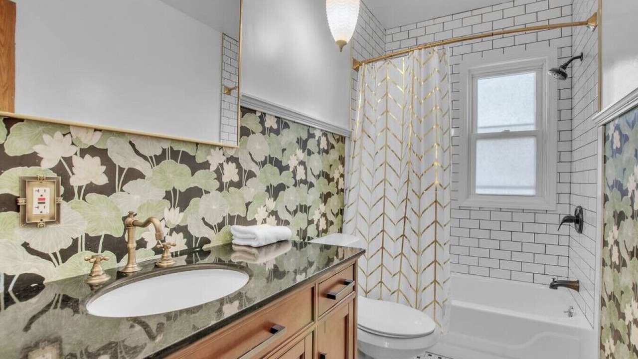 Photo of Bathroom in North Buffalo