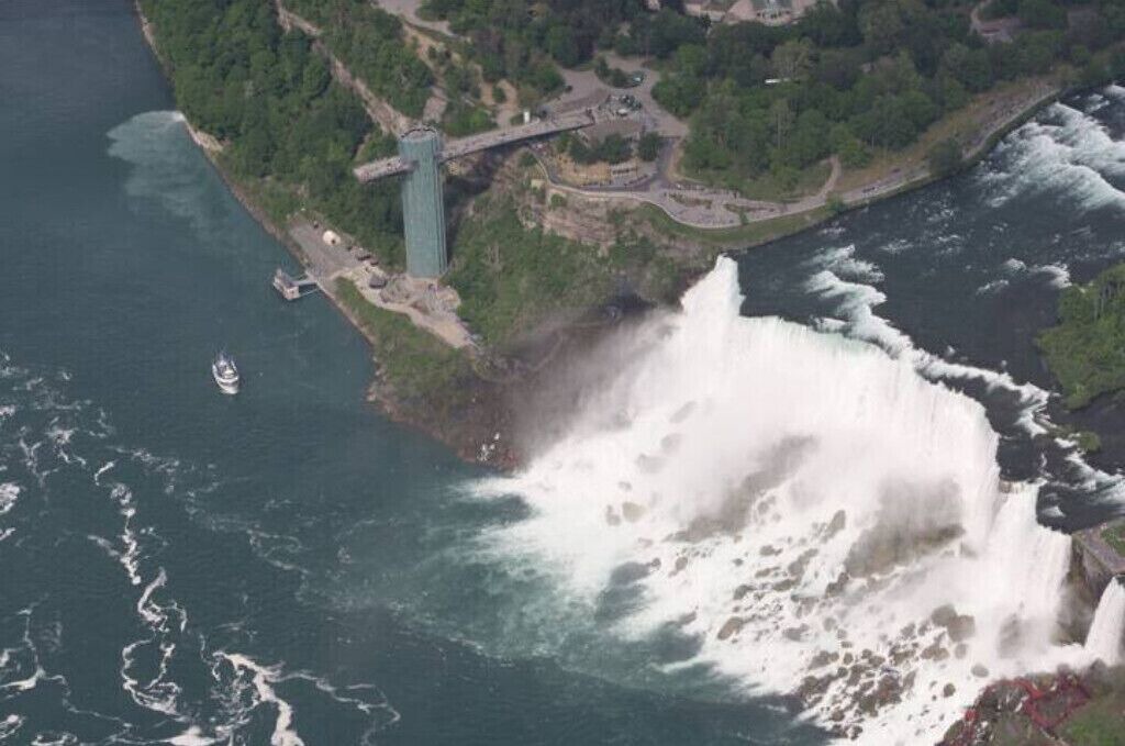 Photo of Outdoor in Downtown Niagara Falls