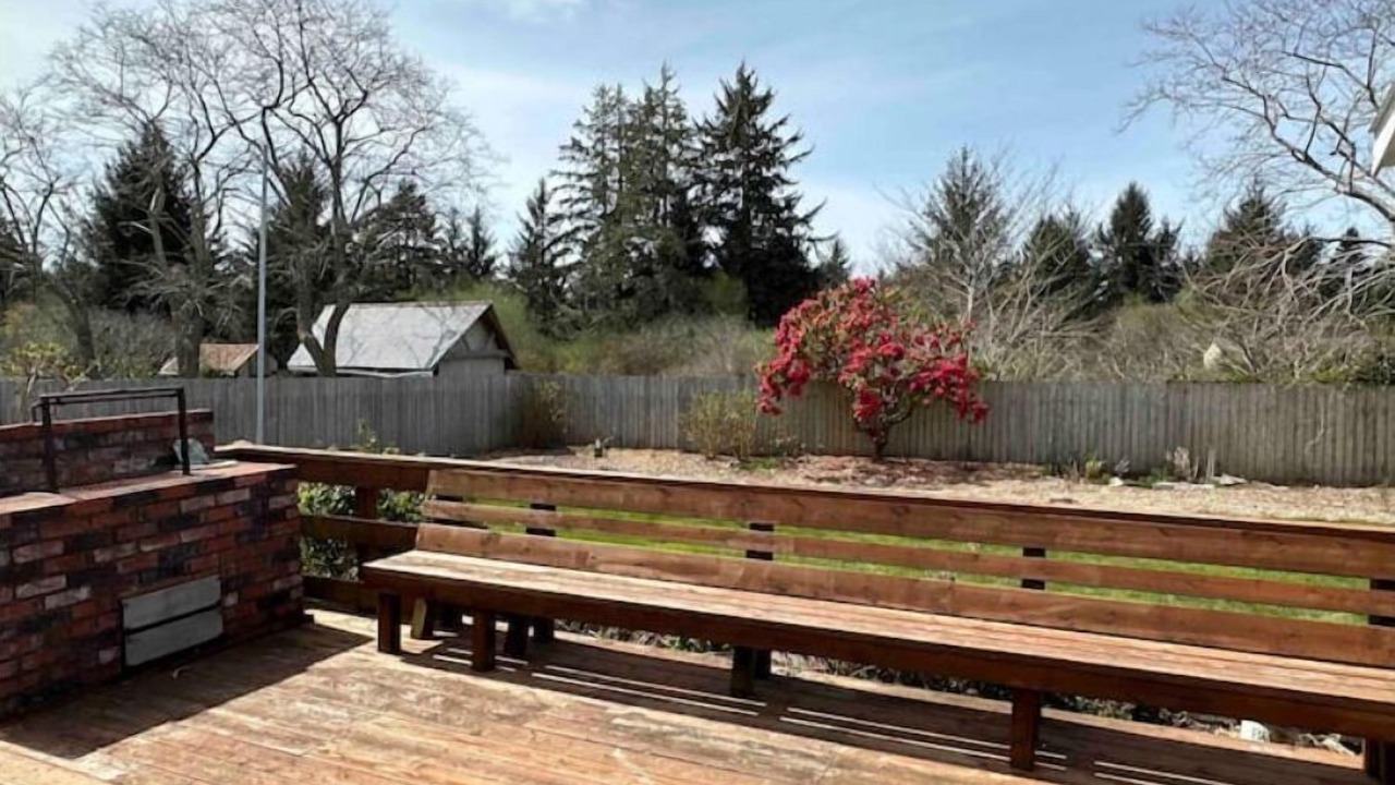 Photo of Patio Balcony in Crescent City