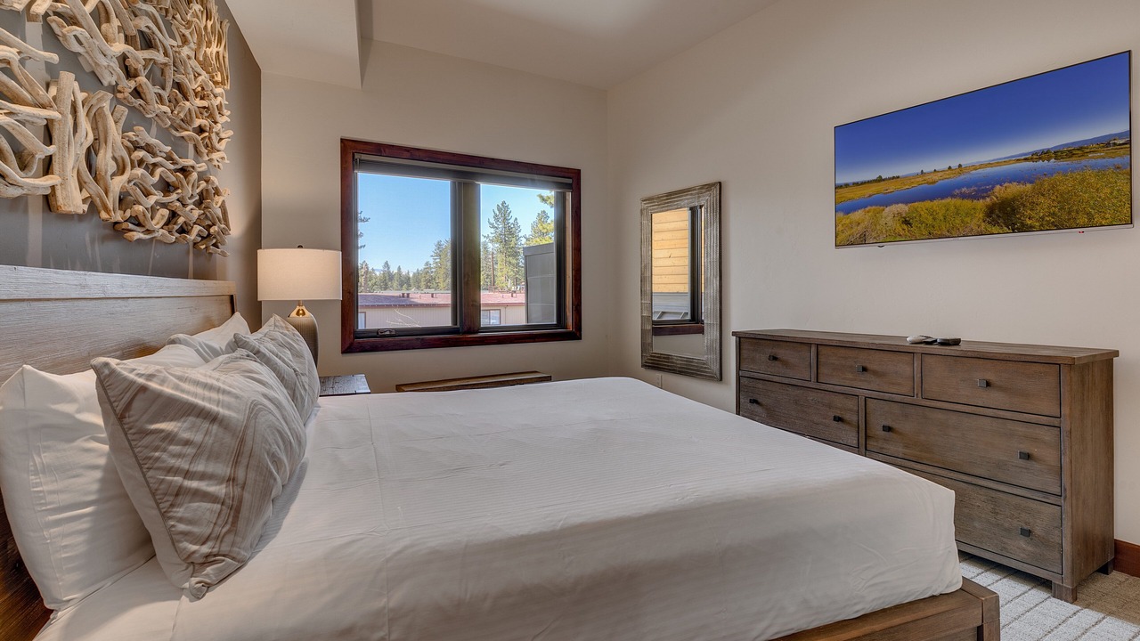 Photo of Bedroom in Lakeside Park