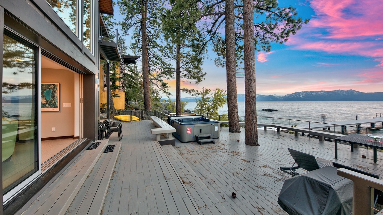 Photo of Patio Balcony in Skyland
