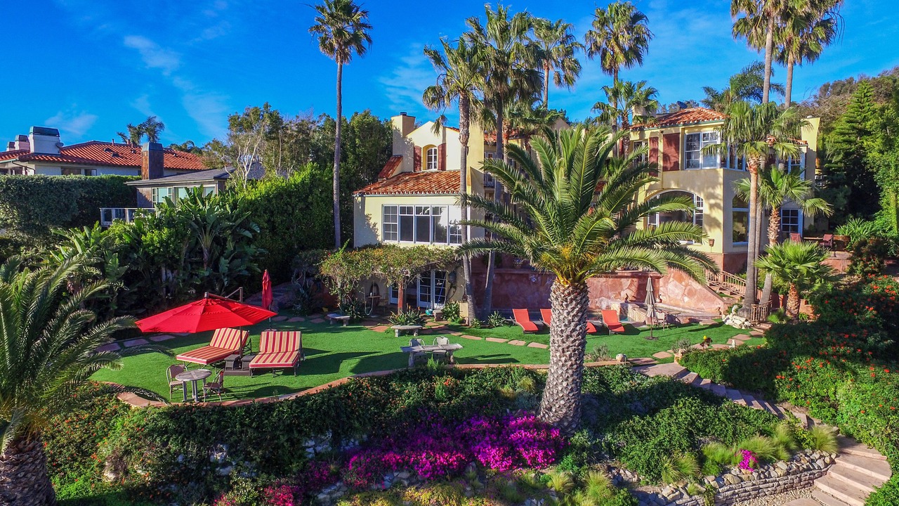 Photo of Others in Central Malibu