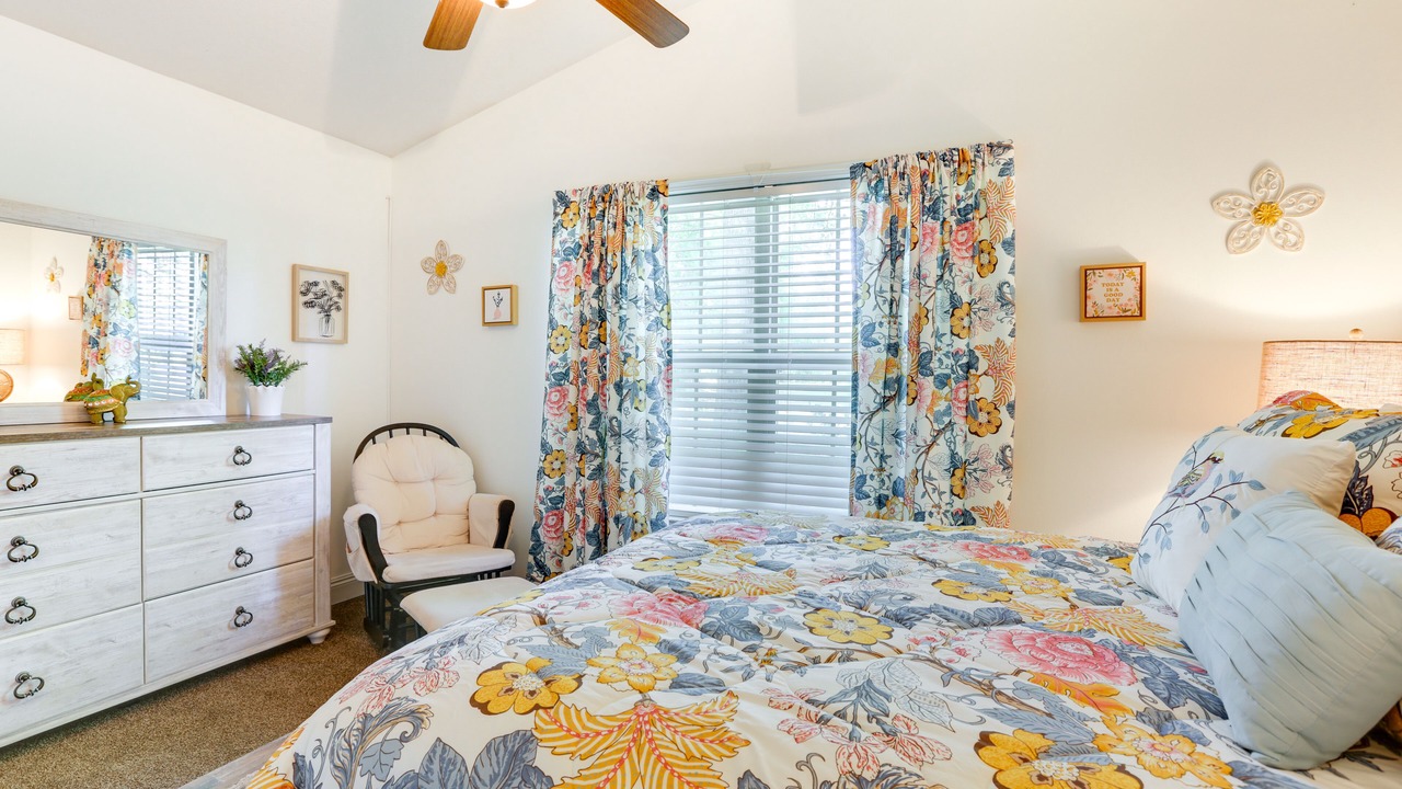 Photo of Bedroom in Abbeville