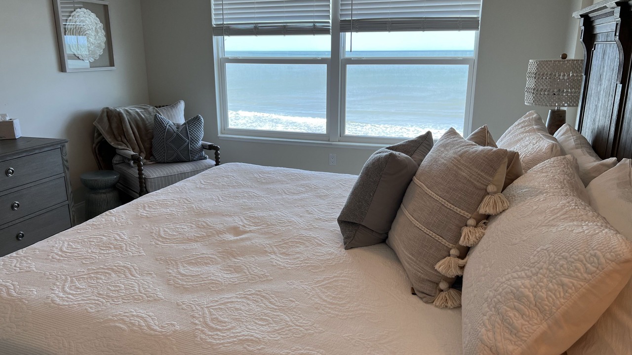 Photo of Bedroom in Ocean View Halifax Estates