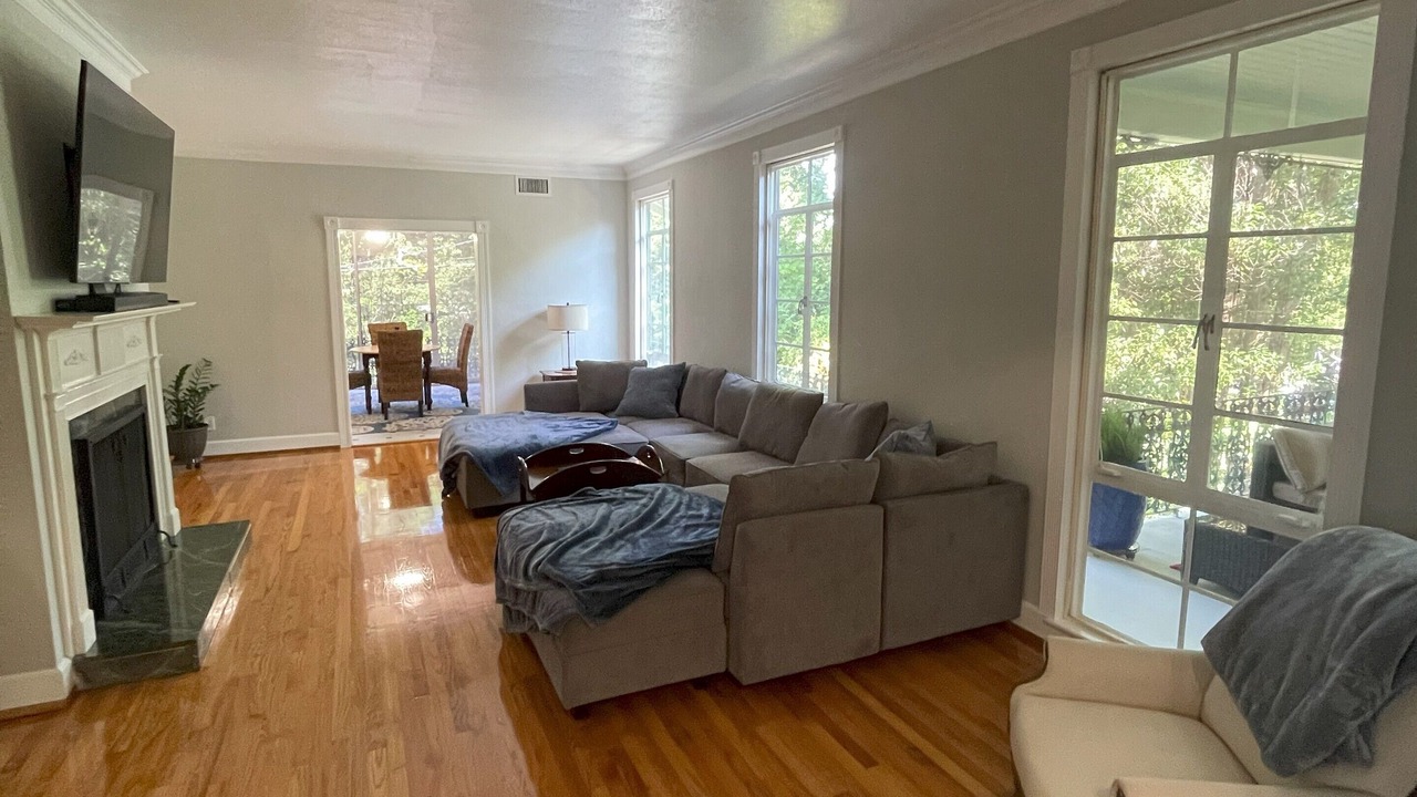 Photo of Livingroom in Hannon Park