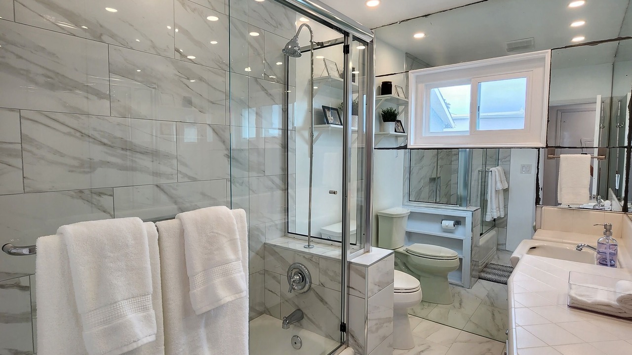Photo of Bathroom in Santa Ana Heights