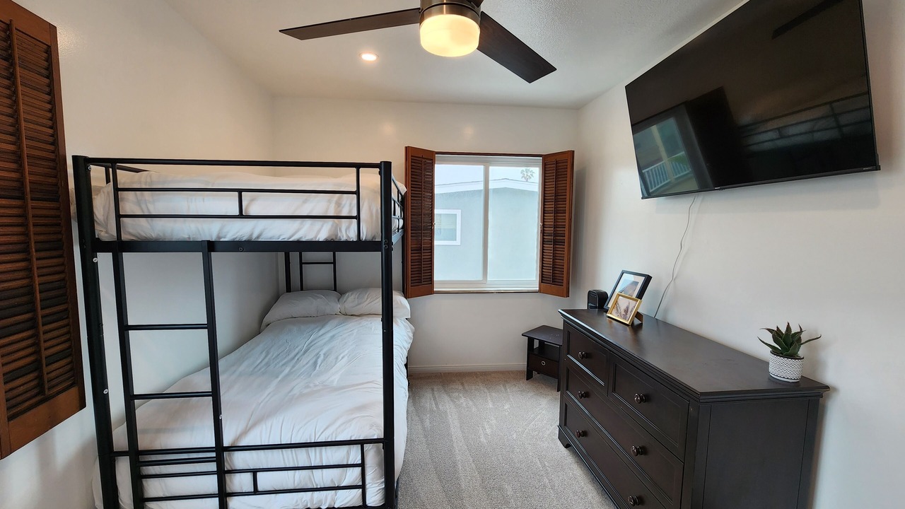 Photo of Bedroom in Santa Ana Heights