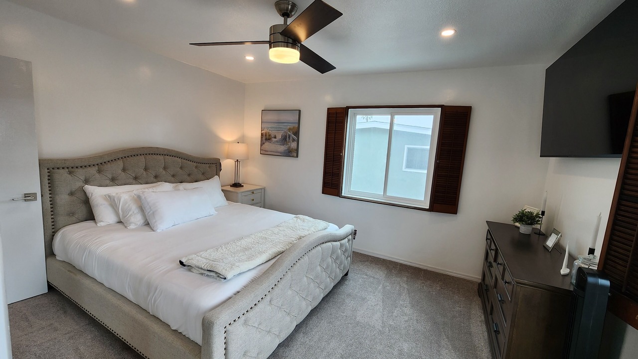 Photo of Bedroom in Santa Ana Heights