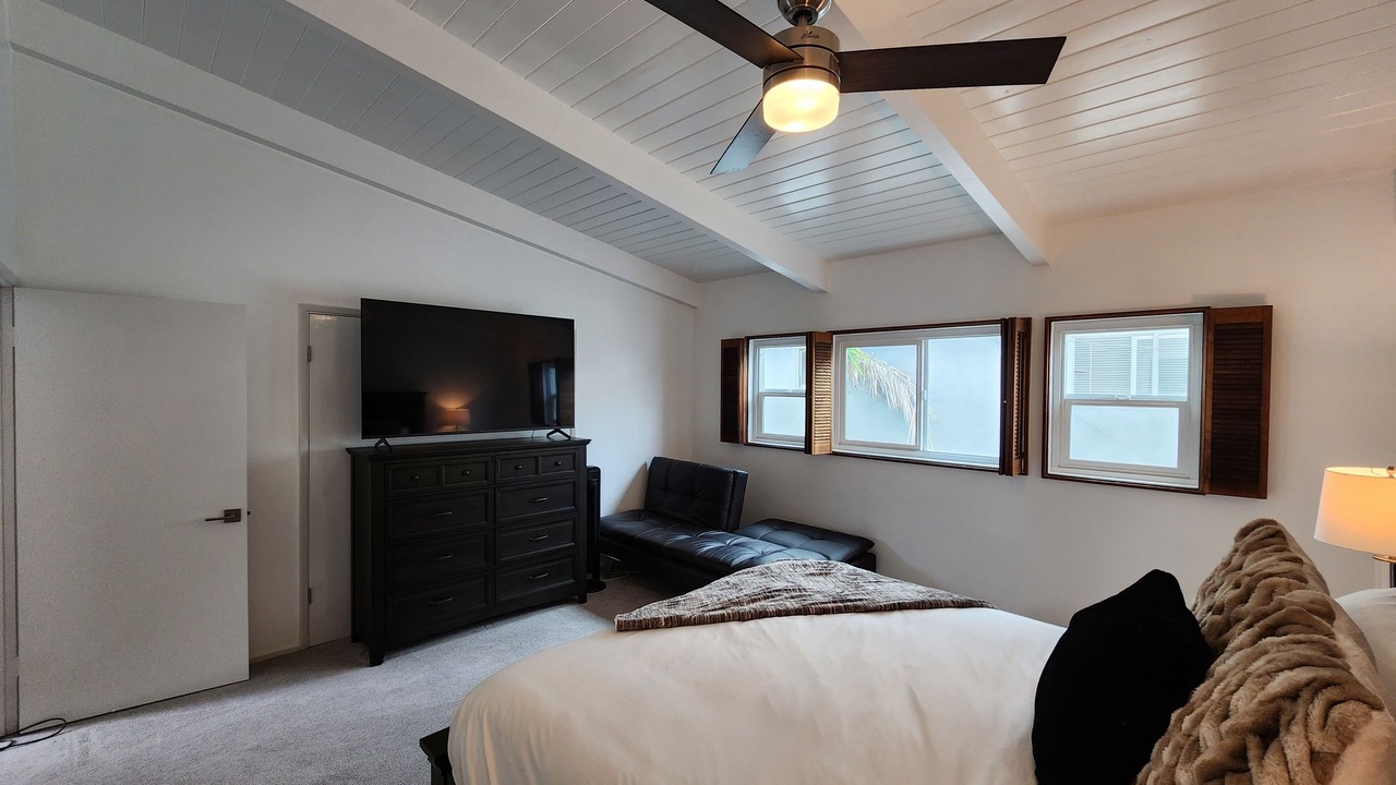 Photo of Bedroom in Santa Ana Heights