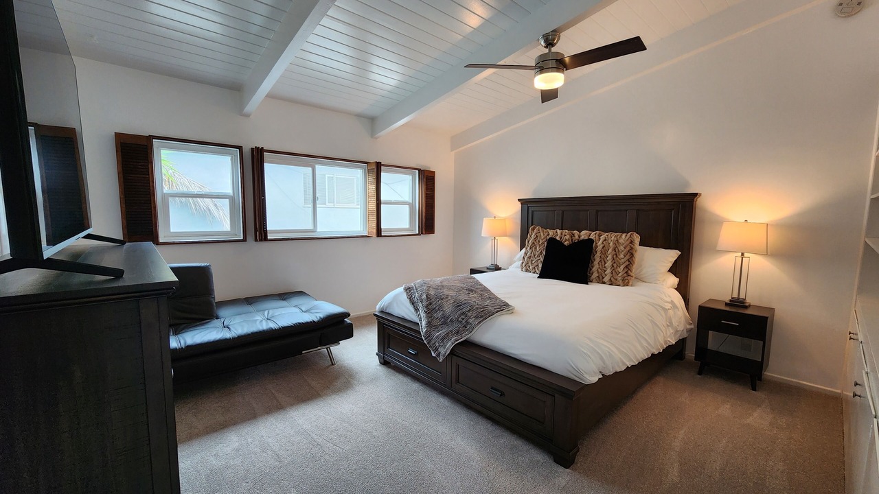 Photo of Bedroom in Santa Ana Heights