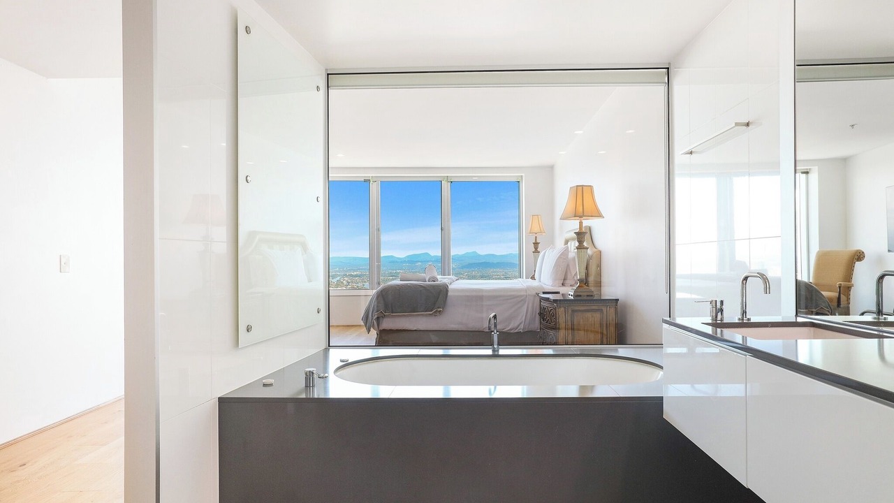 Photo of Bedroom in Surfers Paradise
