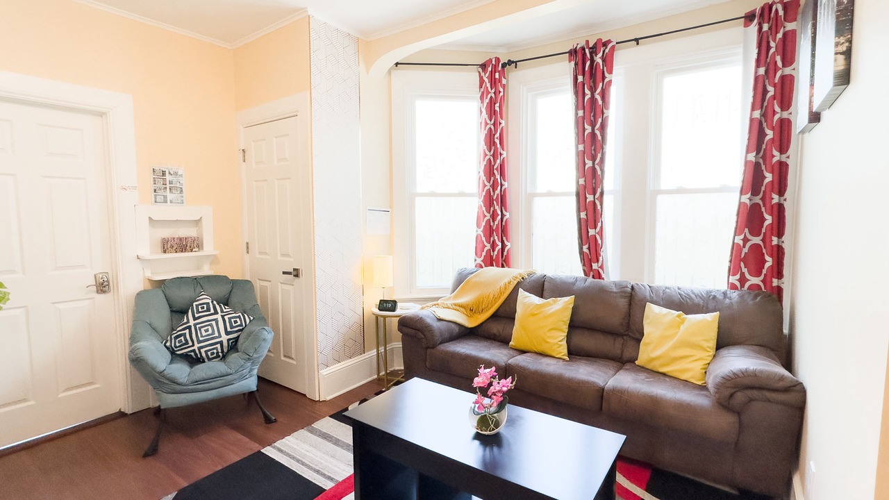 Photo of Livingroom in Tarrytown