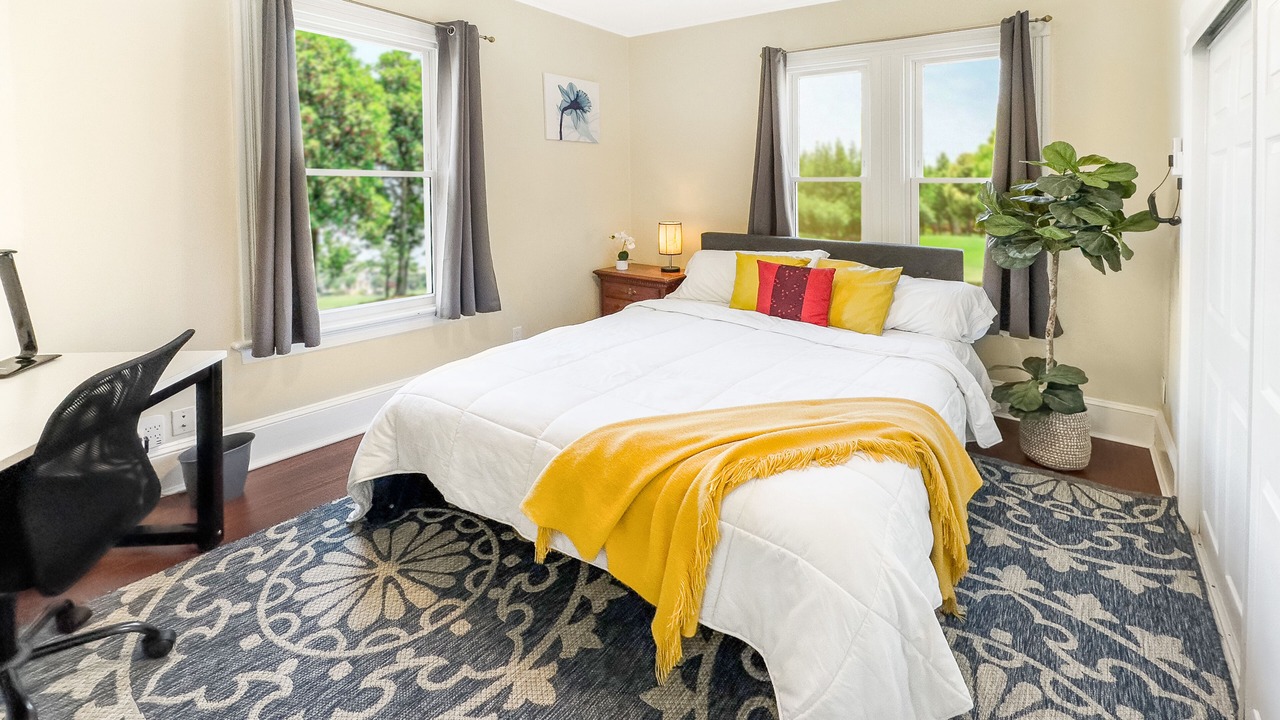 Photo of Bedroom in Tarrytown