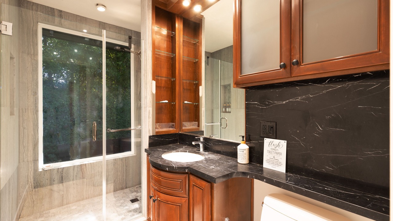 Photo of Bathroom in Monrovia