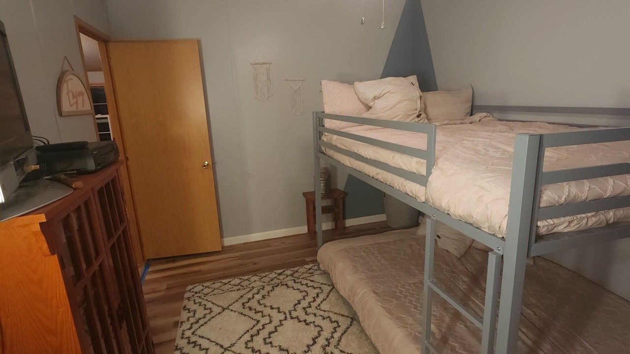 Photo of Bedroom in Branchport