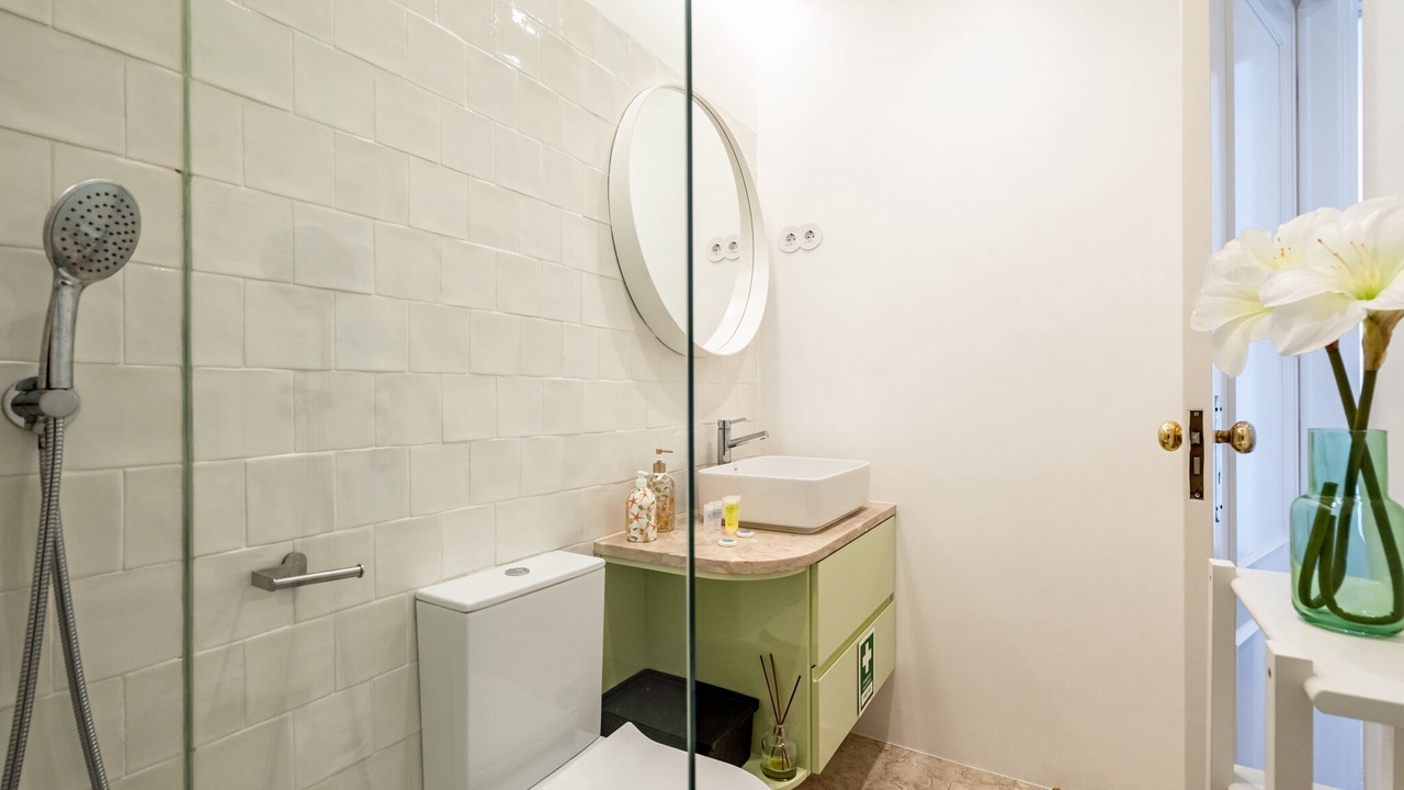 Photo of Bathroom in Sao Domingos de Benfica