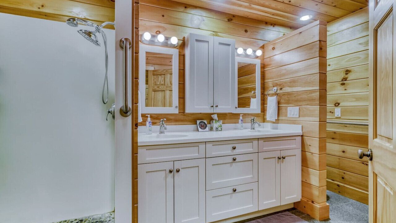 Photo of Bathroom in Perinton