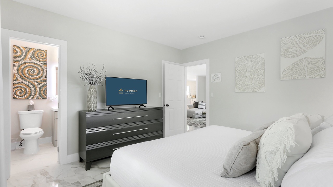 Photo of Bedroom in Lauderdale Beach