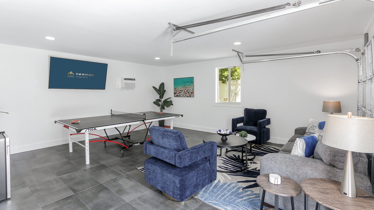 Photo of Livingroom in Lauderdale Beach