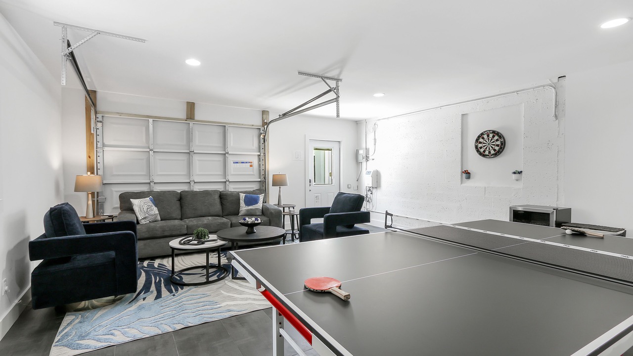 Photo of Bedroom in Lauderdale Beach