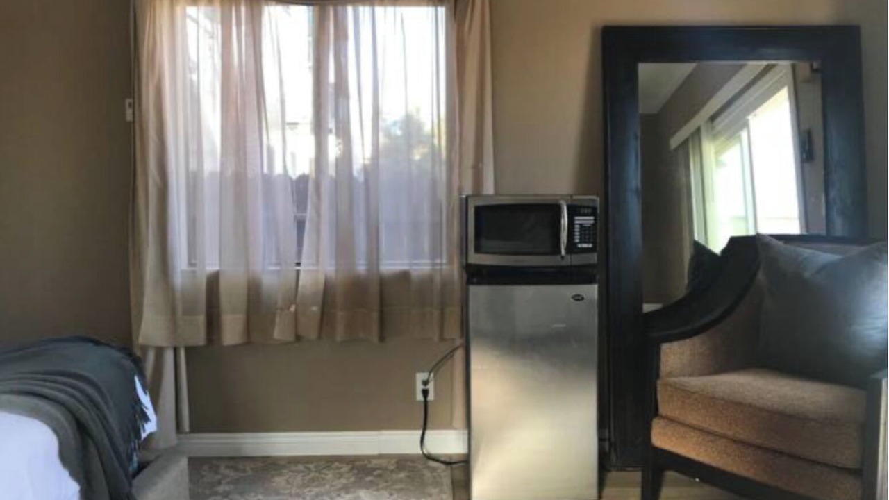 Photo of Bedroom in Mid City