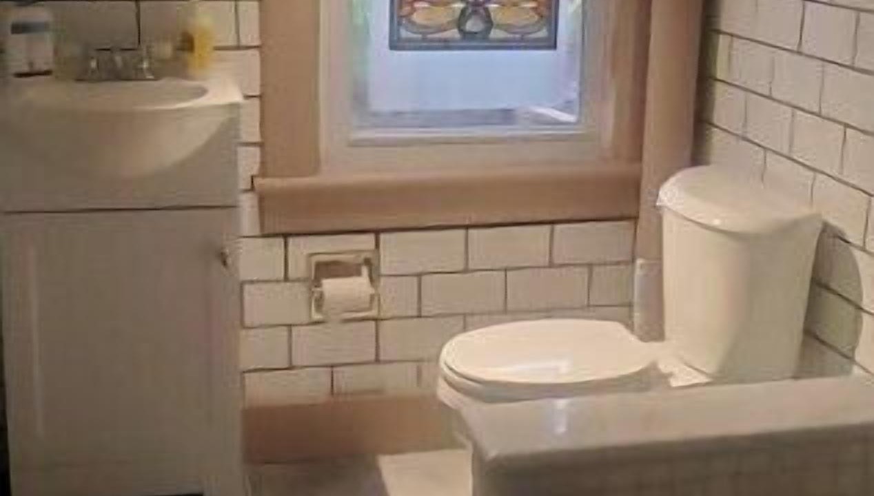 Photo of Bathroom in Woodbury
