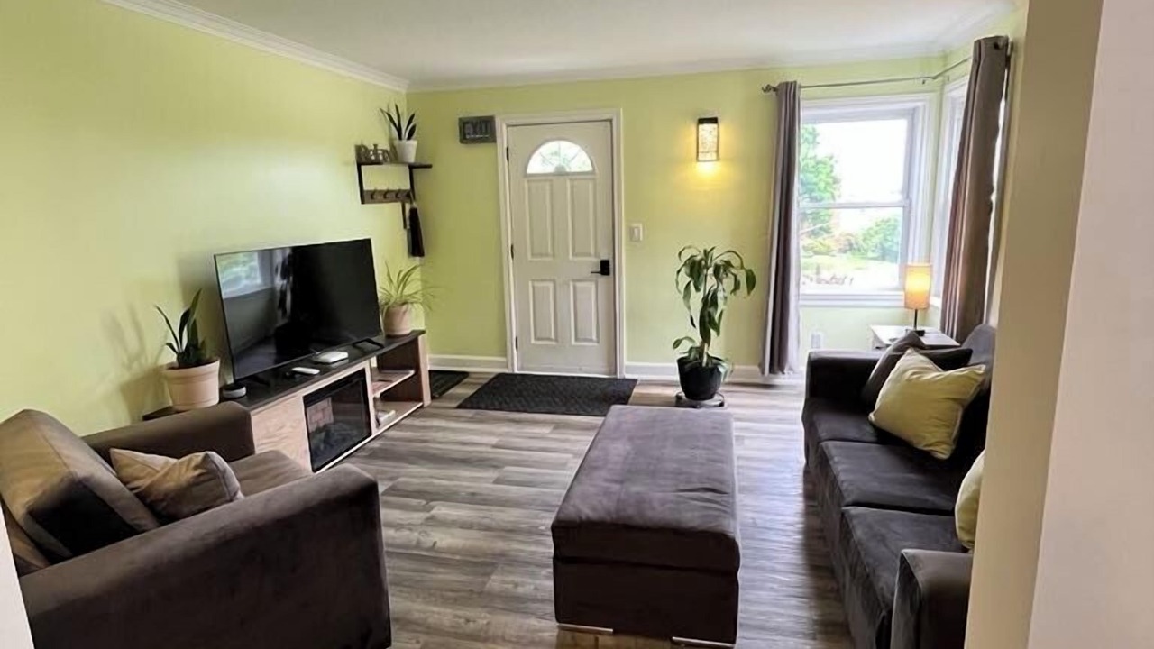Photo of Livingroom in Lincoln