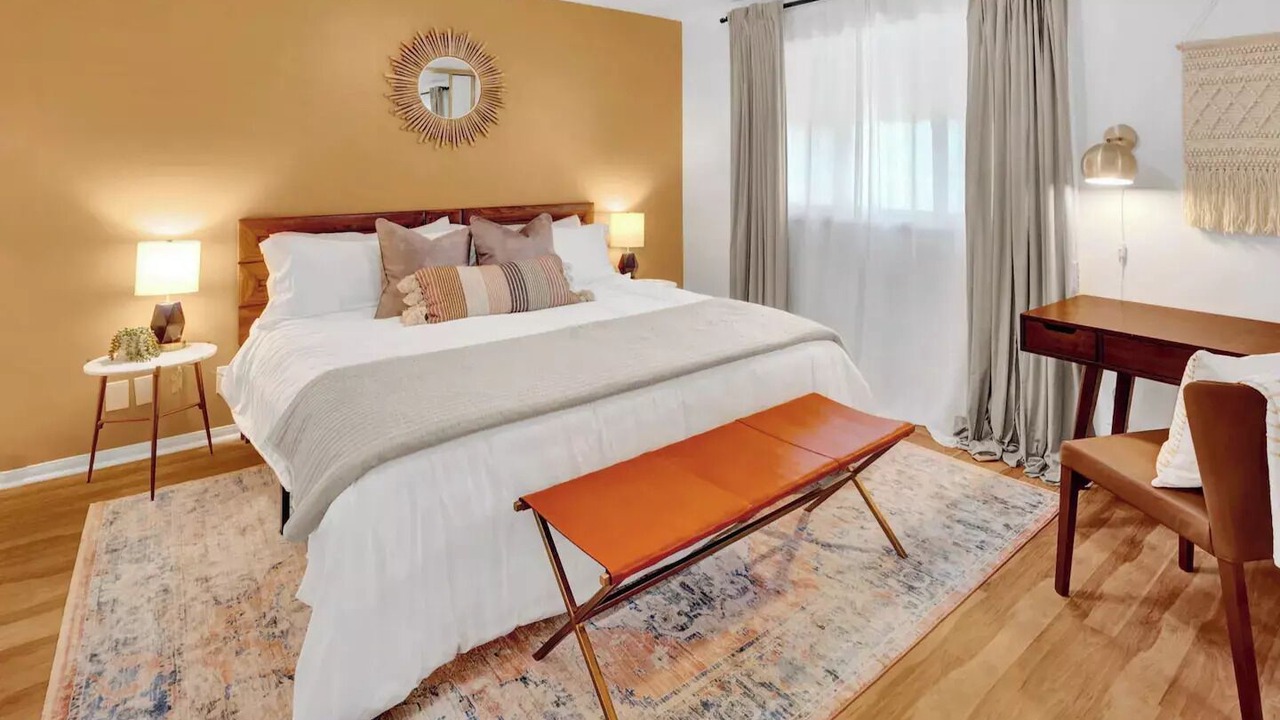 Photo of Bedroom in Los Altos