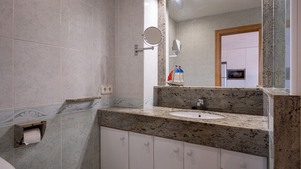 Photo of Bathroom in Creixell