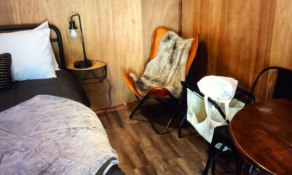Photo of Bedroom in Cave Junction