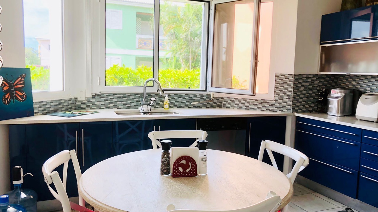 Photo of Kitchen in Bahamas Terrace