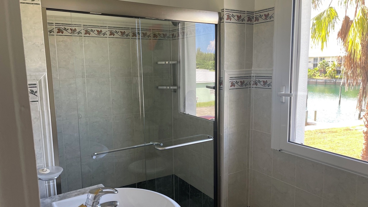 Photo of Bathroom in Bahamas Terrace