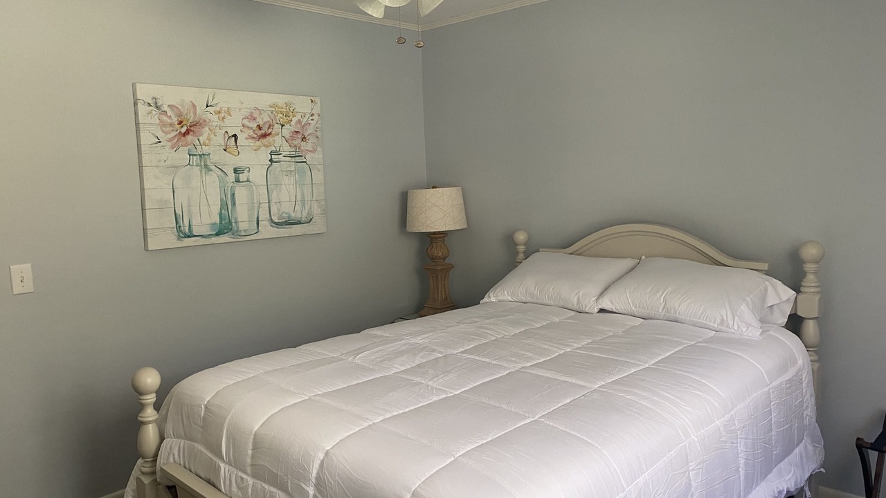 Photo of Bedroom in Hattiesburg