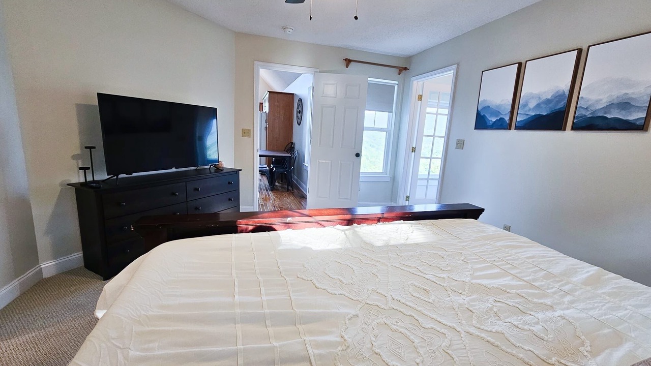 Photo of Bedroom in Andrews