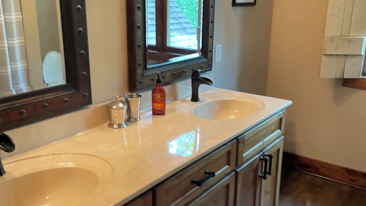 Photo of Bathroom in Penrose
