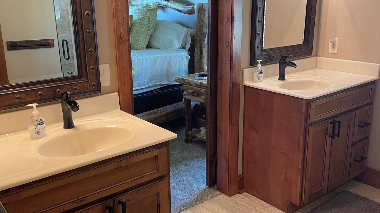 Photo of Bathroom in Penrose