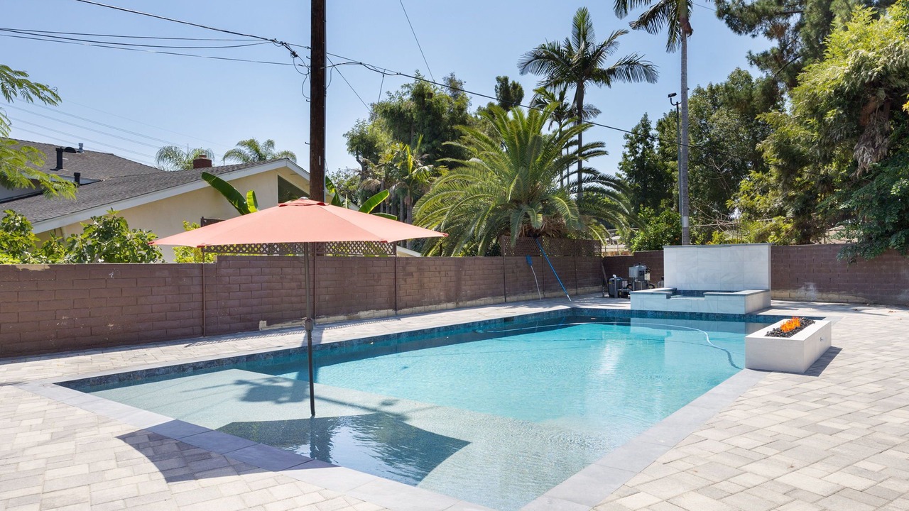 Photo of Outdoor in Downey